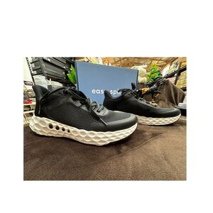 Men’s Black and White Sneakers size 8